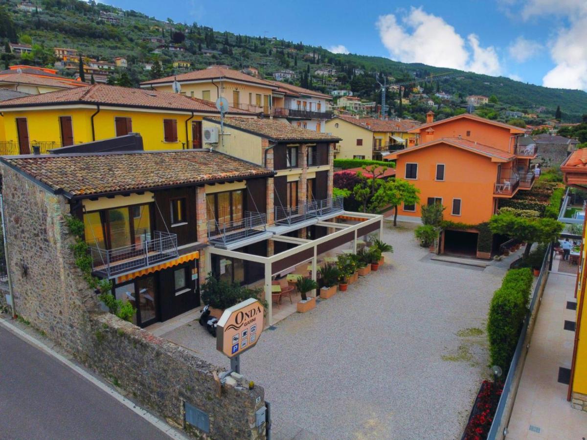 Garni Onda Hotell Torri Del Benaco Exteriör bild