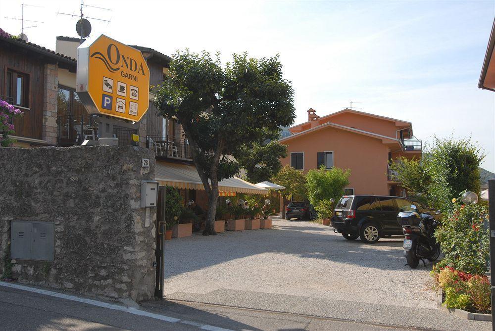 Garni Onda Hotell Torri Del Benaco Exteriör bild