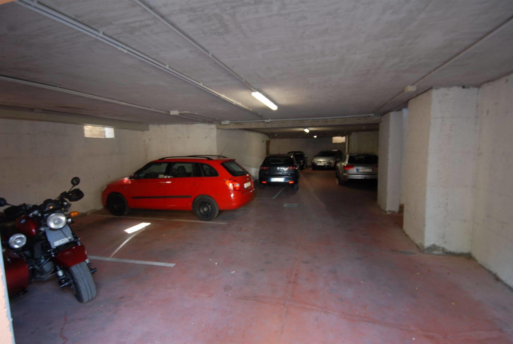 Garni Onda Hotell Torri Del Benaco Exteriör bild